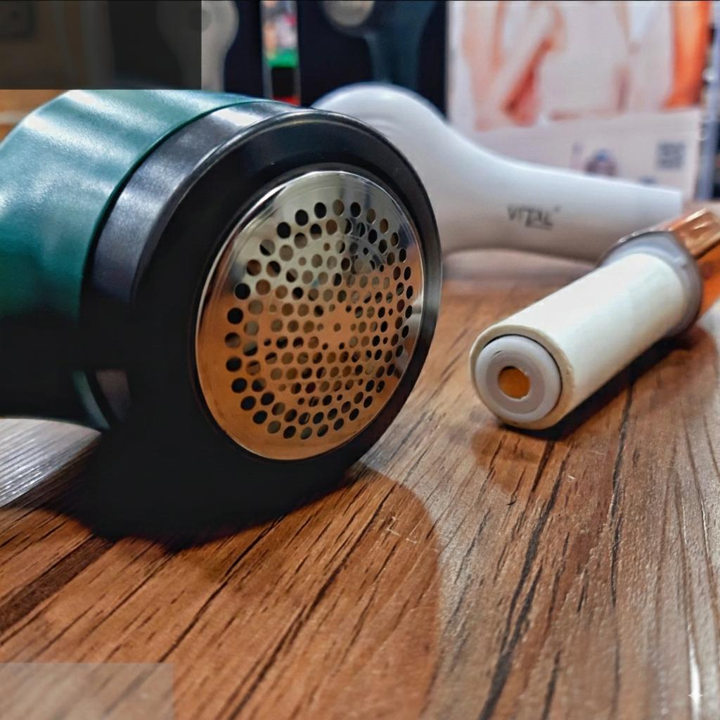 جهاز إزالة الوبر من الملابس فيتال-بالشحن