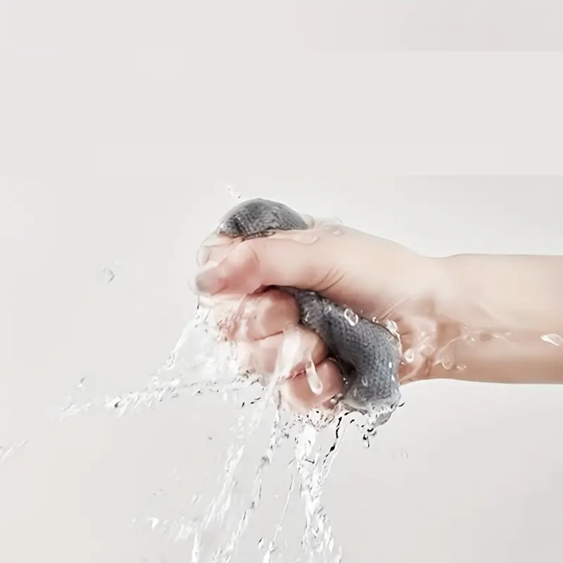 علبة مماسح غبار 20 قطعة