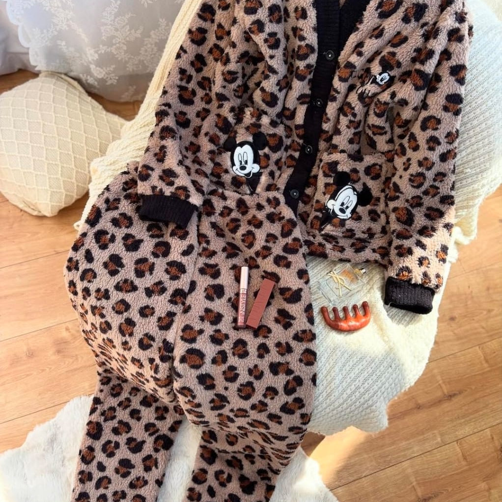 بيجاما شتوية فرو ناعم تايجر