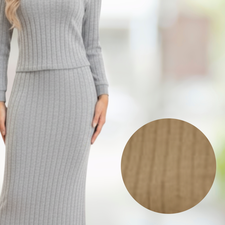 دريس صوف ناعم شتوي– بلوزة وتنورة طويلة