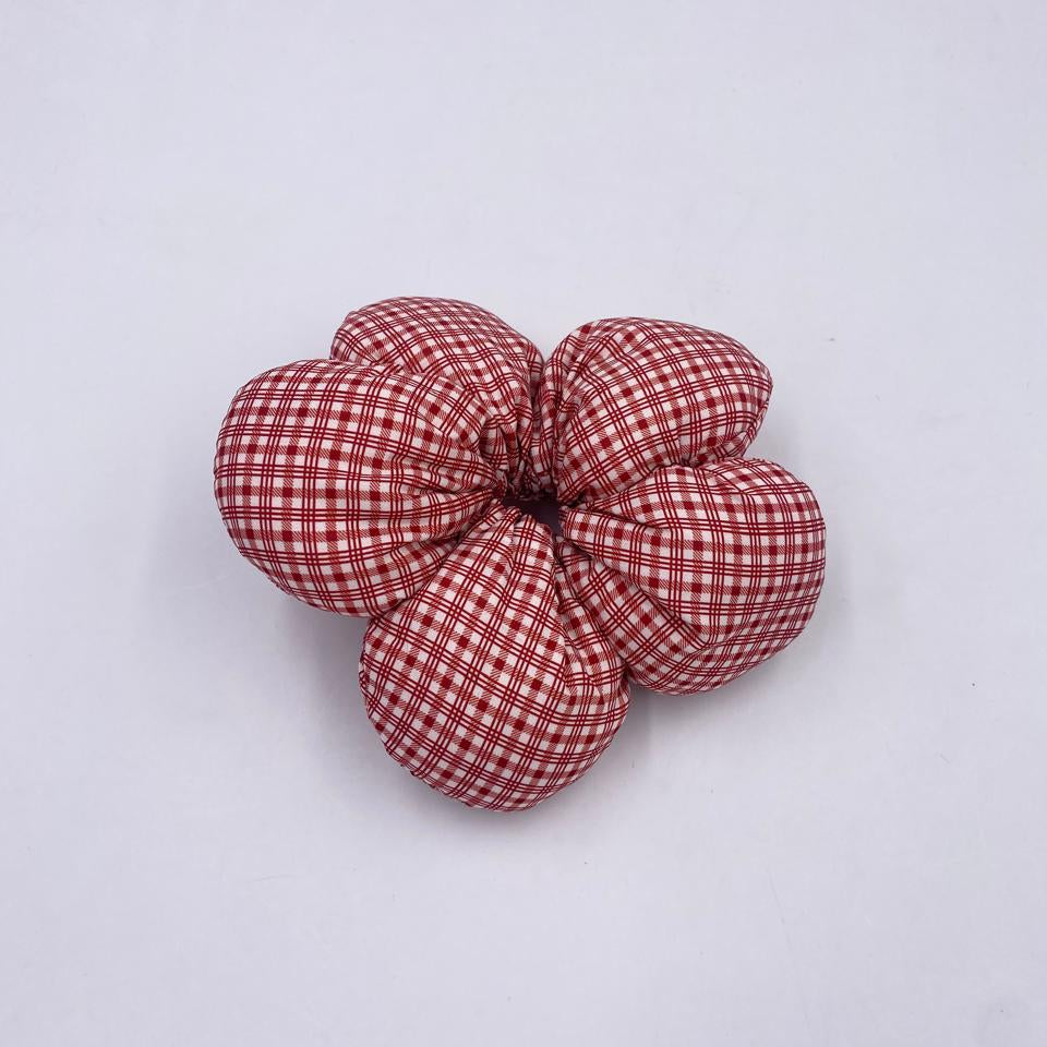 ربطة شعر وردة قماش منفوخة