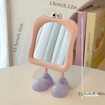 مرآة مكياج بتصميم شخصية كرتونية