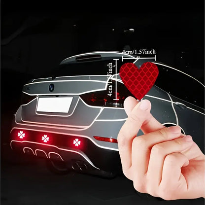 ستيكر عاكس للضوء بتصميم قلب احمر (عدد ٢)