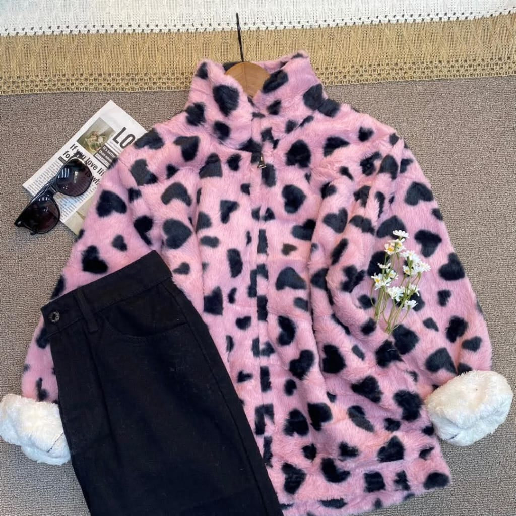 جاكيت نسائي فرو قصير