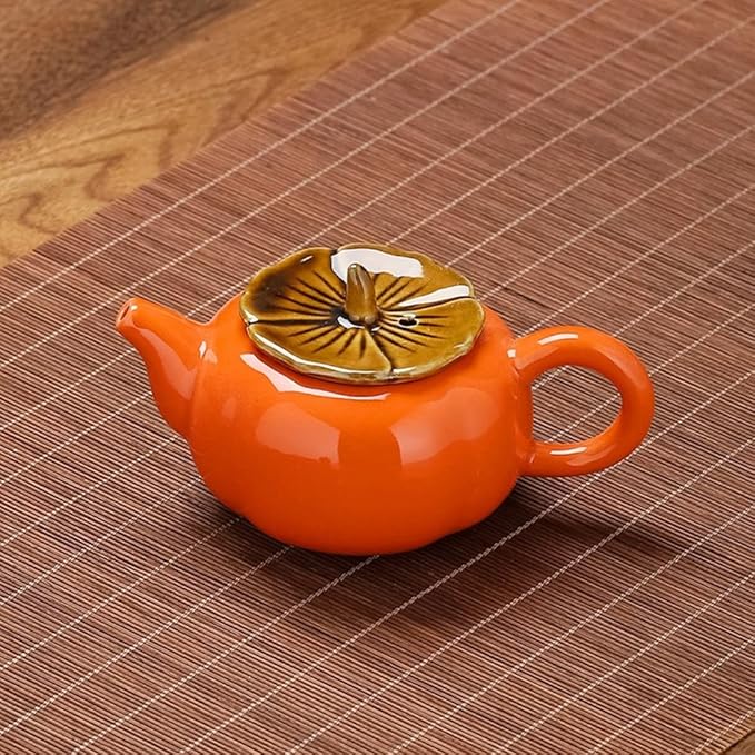 إبريق سيراميك ديكوري صغير بتصميم قرع مع غطاء مزخرف