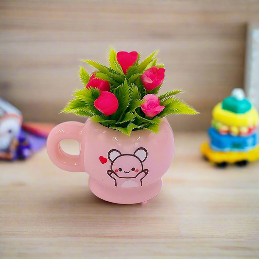 ورد صناعي صغير بتصميم كوب لطيف