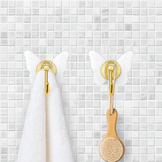 علاقة لاصقة مذهبة على شكل فراشة (عدد2)