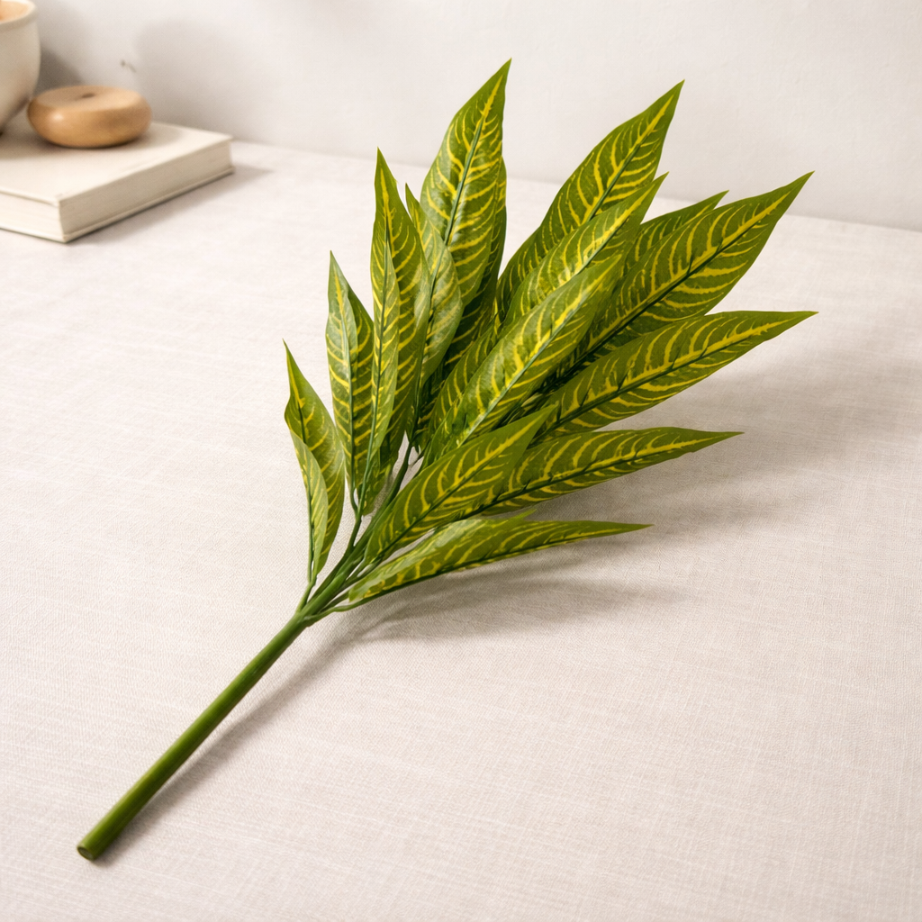 غصن نبات صناعي للديكور طول ٧٠ سم