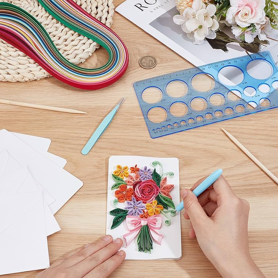 طقم فن لفّ الورق وتشكيل الورود – Paper Quilling