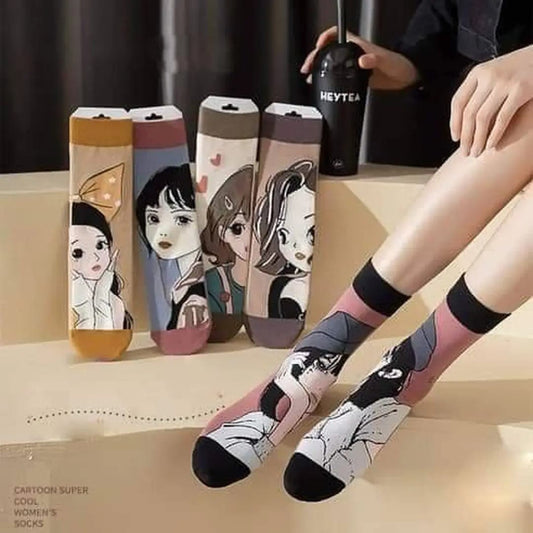 جرابات نسائية طويلة مرسمه بشخصيات كرتونيه (زوج واحد)