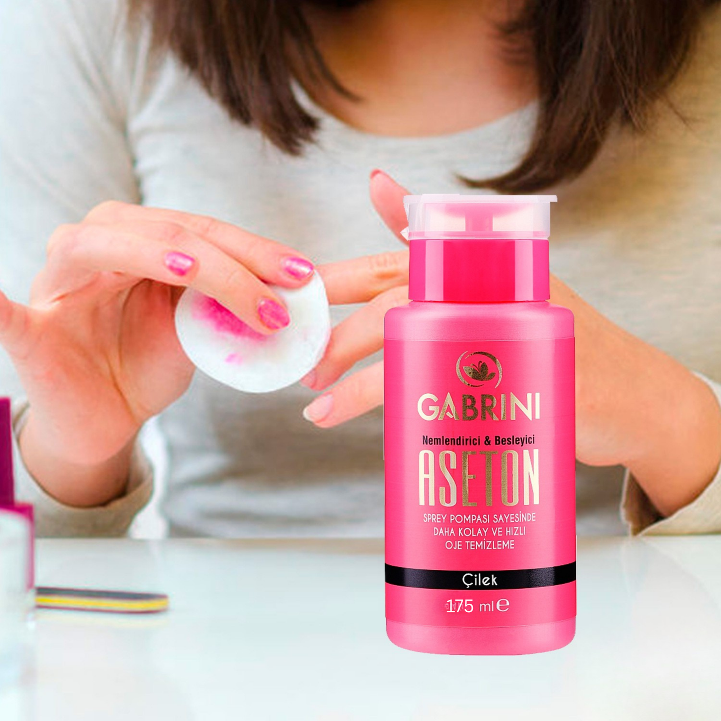 اسيتون جابريني175 مل  بمضخة - رائحة الفراولة