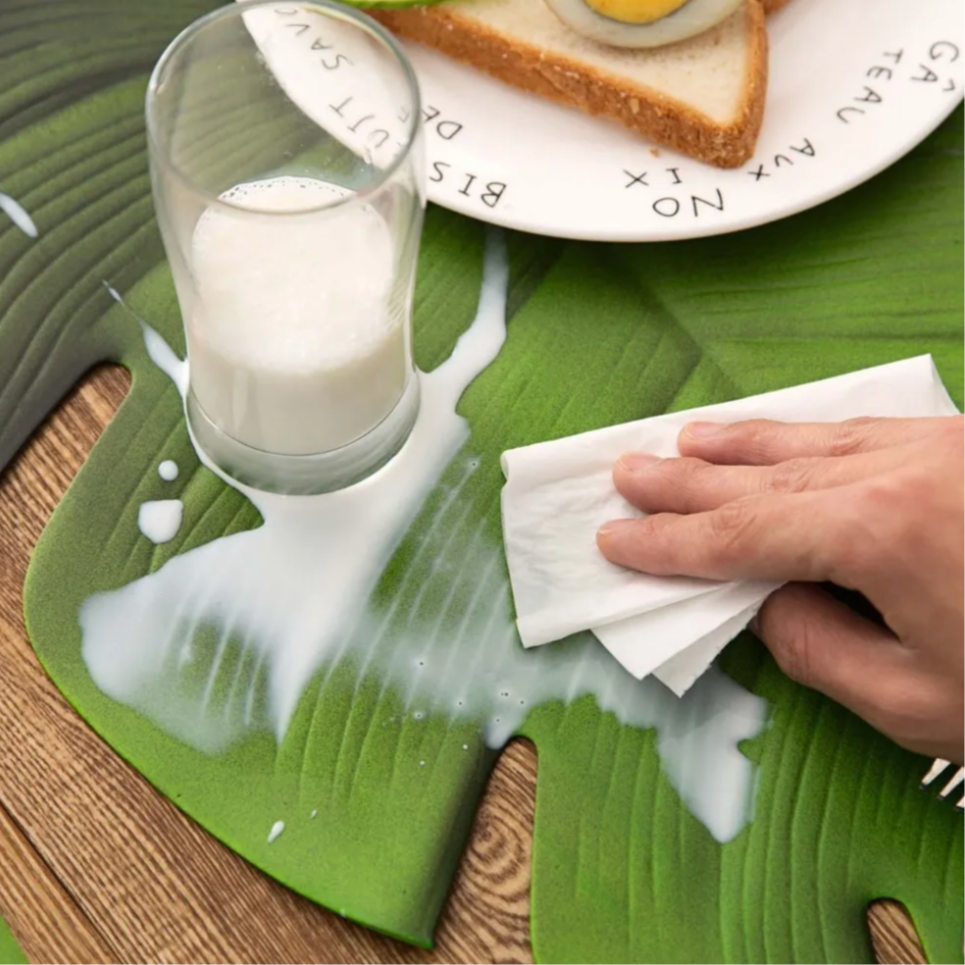 كوستر سفرة على شكل ورقة موز