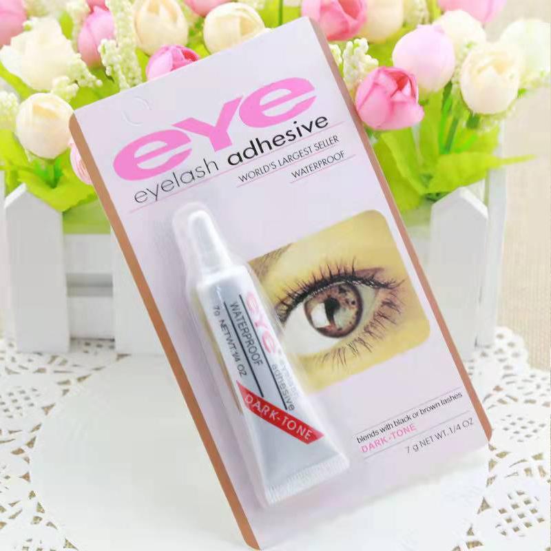 لاصق رموش صناعية (EYE) مقاوم للماء باللون الداكن