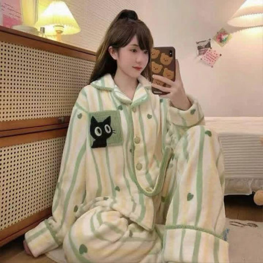 بيجامة شتوية فرو ناعم مخططة مع جيب بتصميم قطة