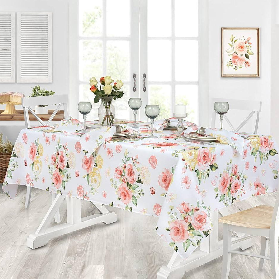 مفرش طاولة نايلون انيق للإستخدام مراه واحدة(عدد3)