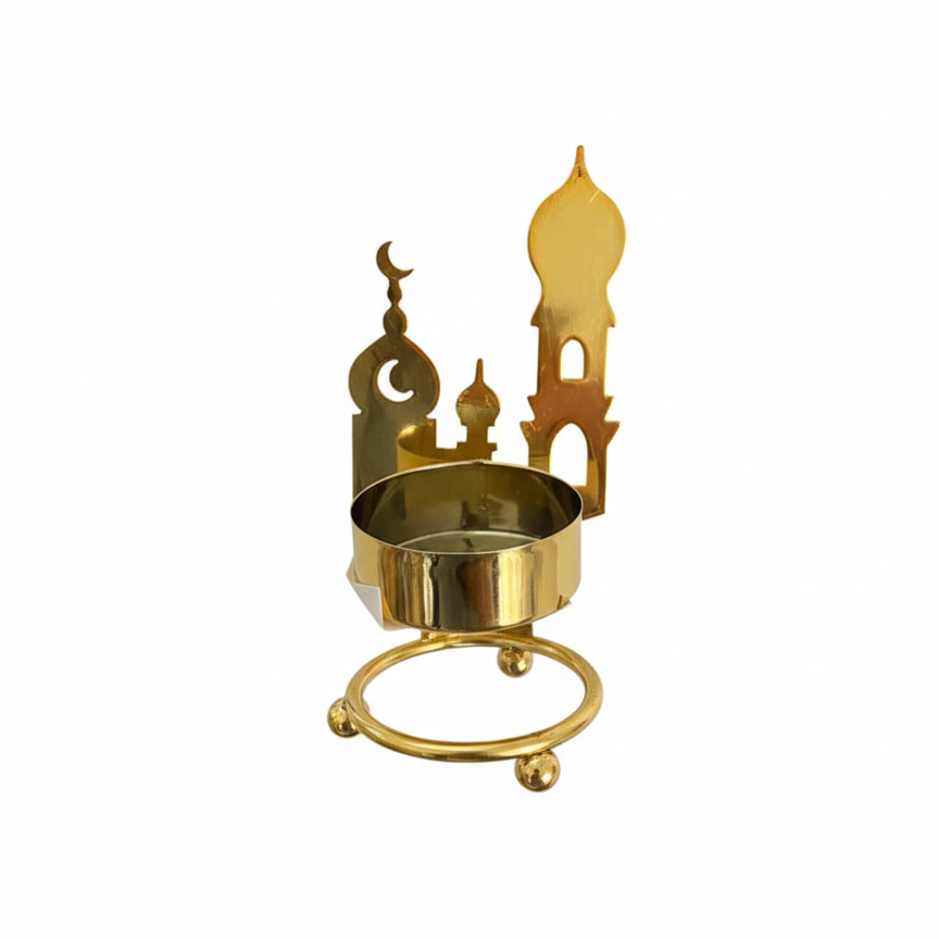 شمعدان مذهب بتصميم رمضاني