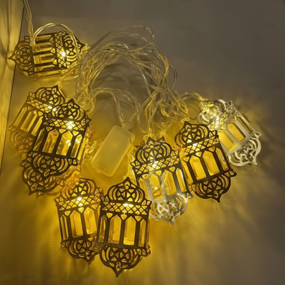 حبل زينة رمضان ذهبي (فوانيس وهلال ونجمة) – 2.5 متر