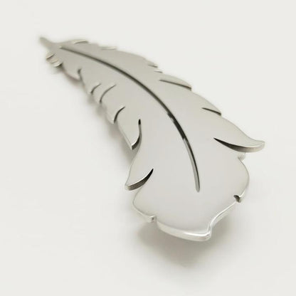 بروش بتصميم ريشة طائر ستانلس