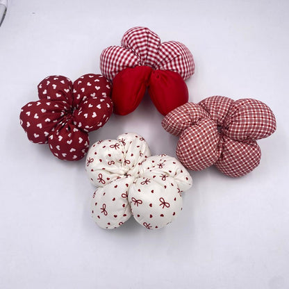 ربطة شعر وردة قماش منفوخة